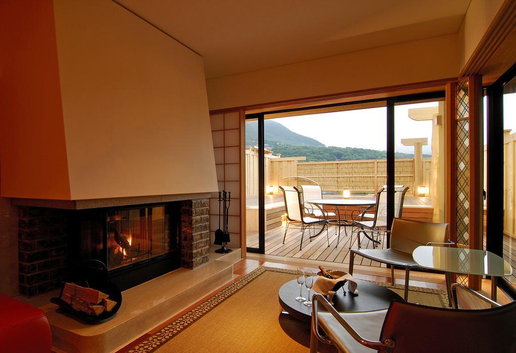 Hotel Hakone Tokinoshizuku Chambre photo A suite at the Hoshinoya Kyoto